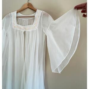 Vintage Sheer Bell Sleeve Peignoir Robe Long Lingerie Negligee Embroidered